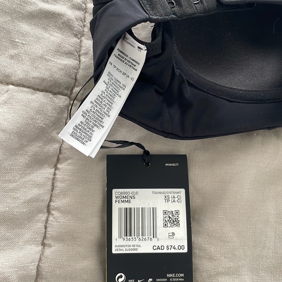 BN Nike Alpha Bra -XS - Picture 3 of 4